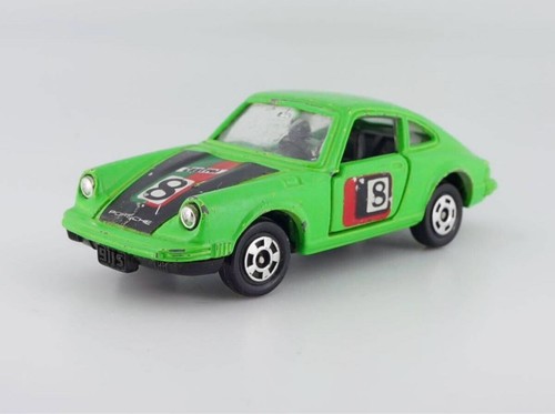 Made japan tomica - in,